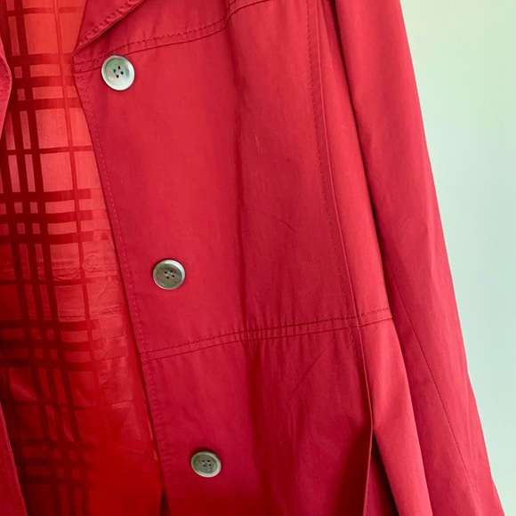 Burberry Red Trench Coat with Monochromatic Red Plaid Lining ❤️ - Picture 7 of 9